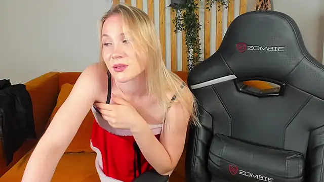 ElaraVoltage live