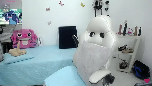 mom_hot__ live