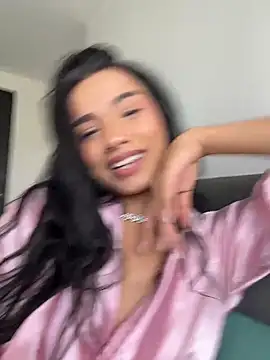 Bella_Smithe live
