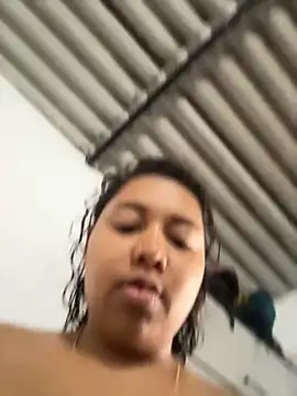 Ninibella live