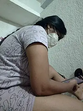 Priya_Strip live