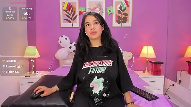 YayaQueen live