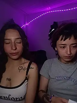 AlexxaAndRileyy live