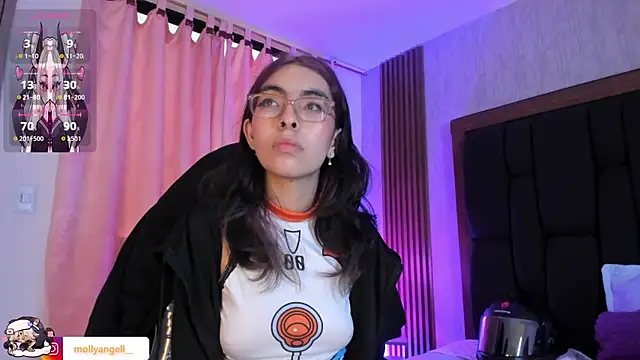 Molly_A live