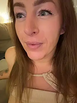 ChristinaSiemone live