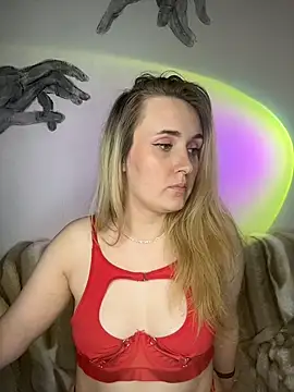 KiraBerht live