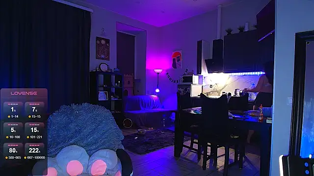NicoleFancy live