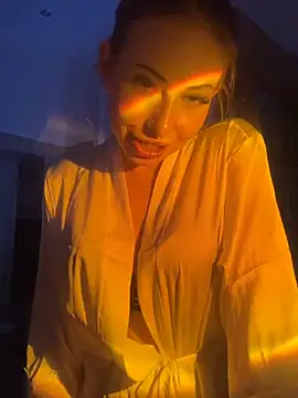 ChristySummeer live
