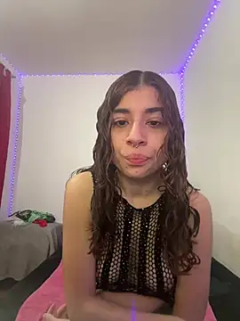 Cherry_Luna1 live