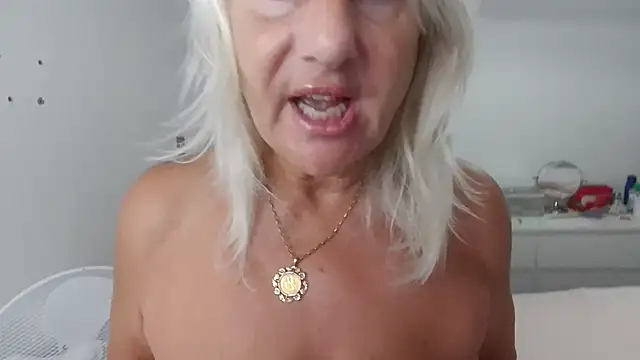 TanyaTaylor45 live