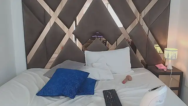 SaraStevenn live