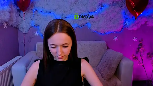 chloe_ley live