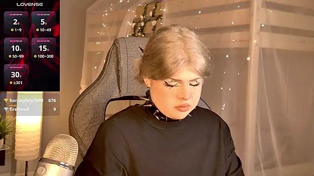 LilithNlsn live