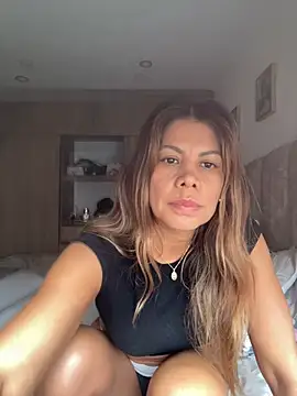 Valen_Milf4u live