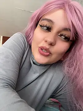 Selena_Roa live