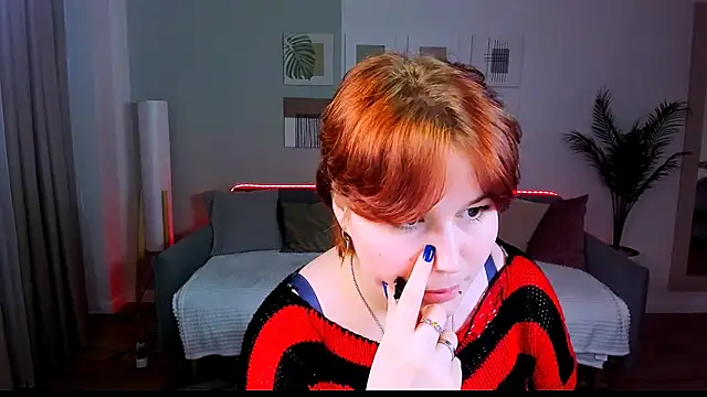 MiaLacrice live