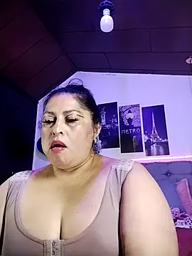 Keyla01_ live