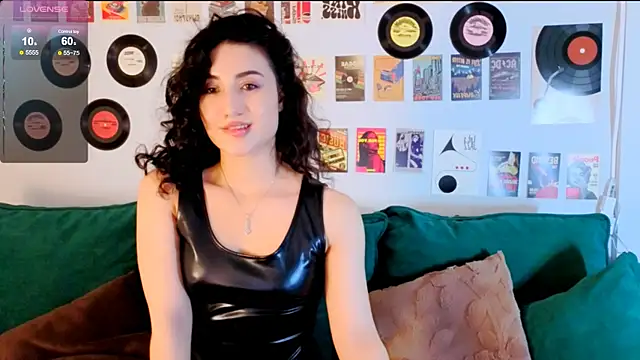 Maya_Rogerss live