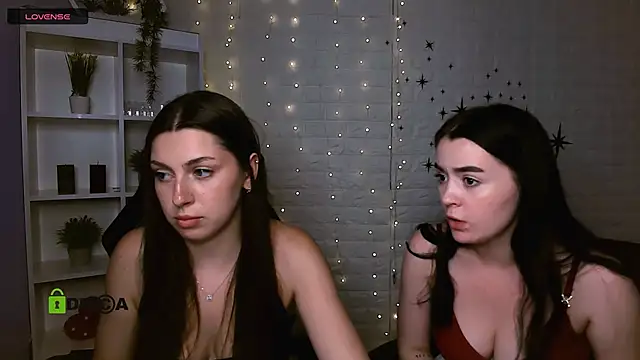 amalialowell live
