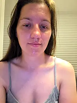 Nicole-Ray live