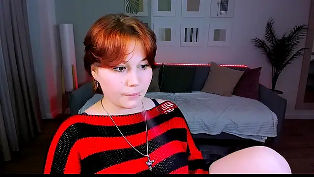 MiaLacrice live