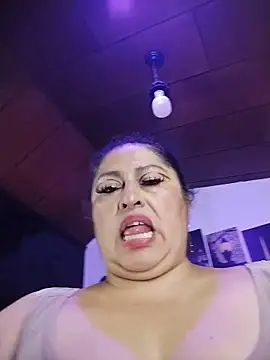 Keyla01_ live