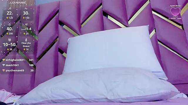 curvybuffgirllll live