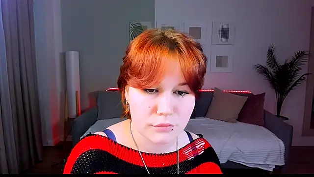 MiaLacrice live