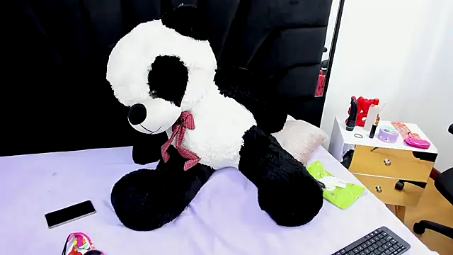 SweetVenomMilf live