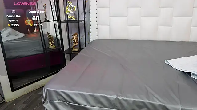 hornybarelylegalgirl live