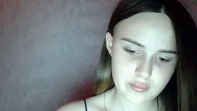 SweetLoraa live