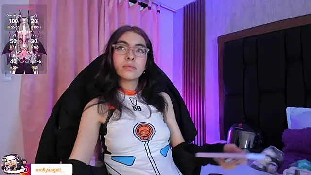 Molly_A live