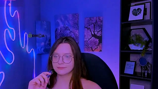 nymira live