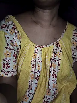 Shivani-tiwari live