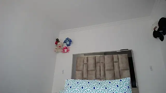 tiffany__pink live