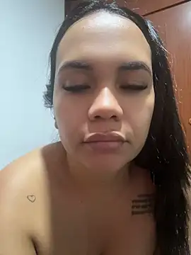 NoahJade live