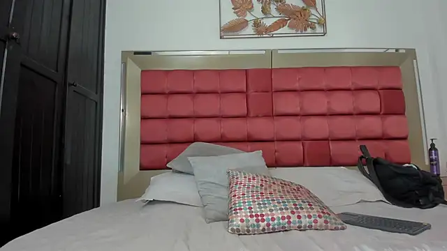 BarbaraKnox_ live