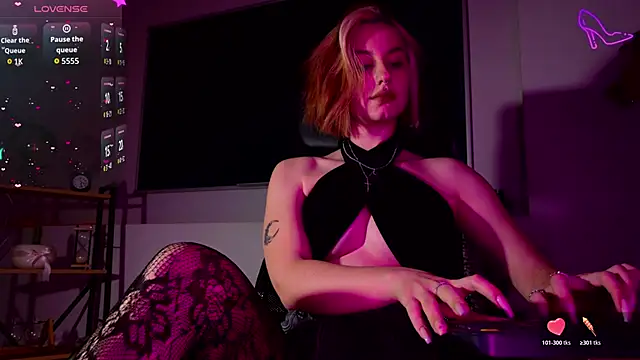 ClaireMathis live