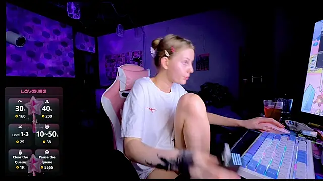 Lunaacyy live