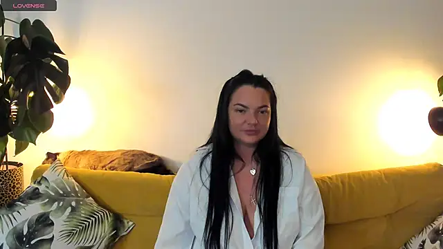Helga_Fawx live