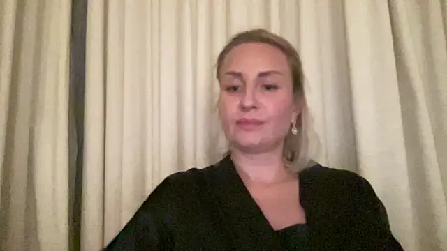 Delissaxx live
