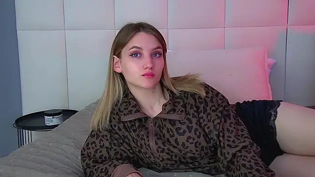 StacyEvances live