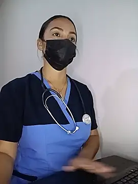 MEGAN_X0XX live