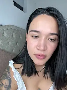 DaniRivers_ live