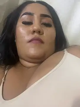 Valentina_Tilly profile