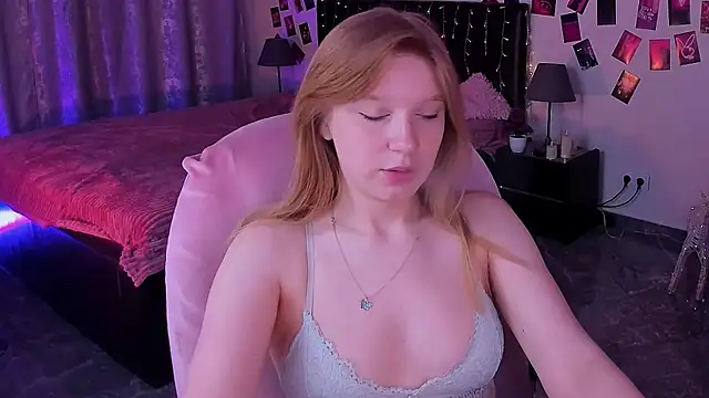 KarambaMoon live