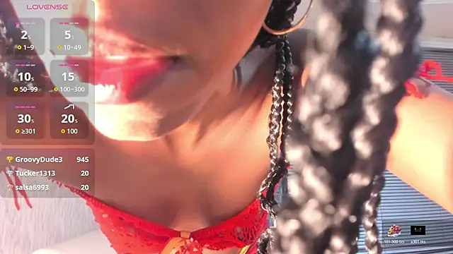 NathalyLeen live