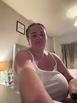 Bustygem_ live
