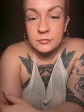 quinnmariexo live