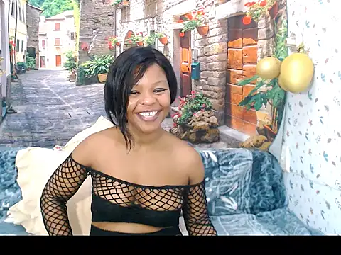 ebonymeera live
